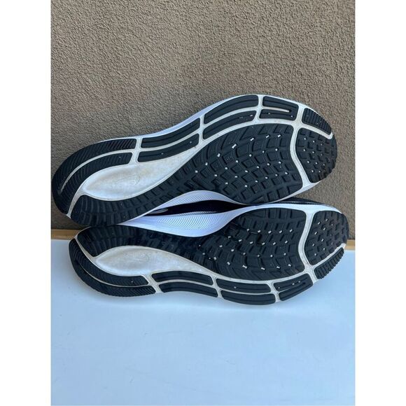 Nike Shoes Mens Size 9.5 Black White Swoosh Air Zoom Pegasus 37 Running Sneakers - Picture 10 of 10